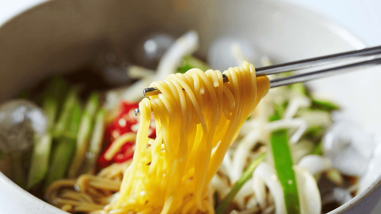 Cold Sesame Noodle with Cucumber and Peppers